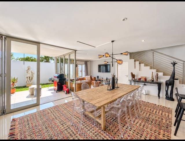 3 BEDROOM TOWNHOUSE FOR SALE IN BRYANSTON